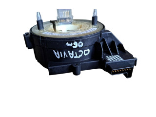 Подрулевой шлейф SRS 1K0959653C Skoda Octavia Mk2 (1Z)