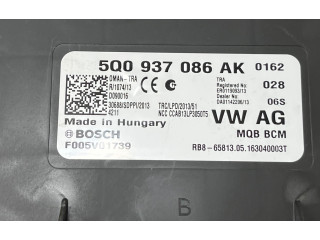 Блок комфорта 5Q0937086AK, F005V01739   Skoda Octavia Mk3 (5E)   