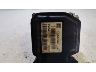 Блок АБС 13332549 Opel Insignia A 2008-2017 года