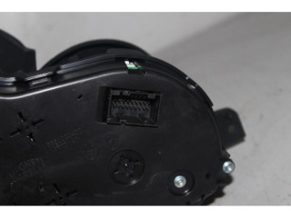 Панель приборов    Fiat 500X       