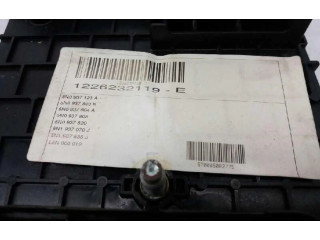   Pojistková skříňka 5N0937123A   Volkswagen Tiguan 2012