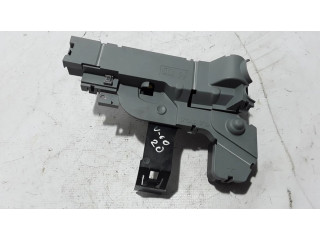 Pojistková skříňka 31473767 Volvo V60 2020