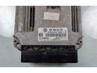 Блок управления двигателя 03G906021PM, 0281014061 Volkswagen Golf SportWagen