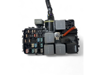 Блок предохранителей 31384034   Volvo XC90    