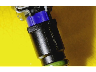 Топливная рампа A0000788749, A2720780092 Mercedes-Benz A W169