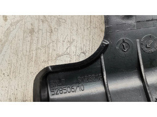 Другая деталь салона