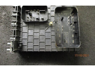 Блок предохранителей    Audi A3 S3 8P    