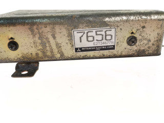 Řídící jednotka MD137656, E2T34677 Mitsubishi Pajero 1990