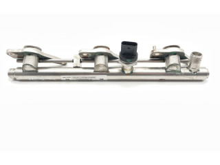 Vstřikovací lišta A2760781245, A2760702195 Mercedes-Benz E A207 M 276.820