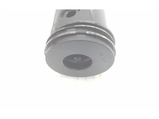 Поршень с шатуном D21L ERR2410, XH226K108AA Land Rover Discovery