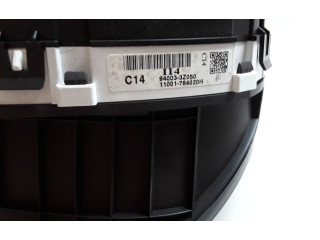 Přístrojová deska Hyundai i40 2014 940033Z050