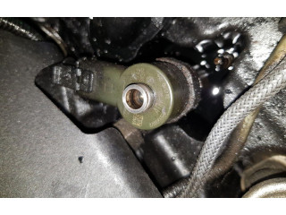 Vstřikovač 8200084534   Renault Espace IV     