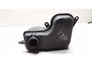 Расширительный бачок охлаждающей жидкости    