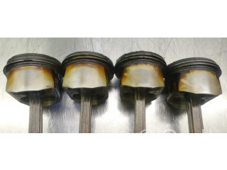 Поршень с шатуном K4M696 Dacia Duster 1.6