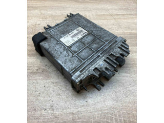 Блок управления двигателем Блок управления 028906021AT, 0281001368   Volkswagen PASSAT B4