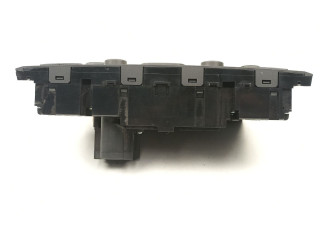 Модуль блока управления кондиционером 8682930 Volvo S60