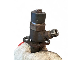 Форсунка 8658351, 8658351 Volvo S80 D 5244 T