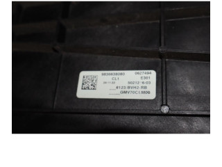 Электрический вентилятор радиаторов 9806313580 Peugeot Partner III