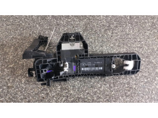 Передний держатель / кронштейн для внешней ручки открытия