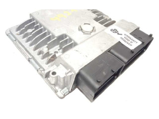 Блок управления двигателя 03F906070HH, 5WP44824   Skoda Fabia Mk2 (5J)