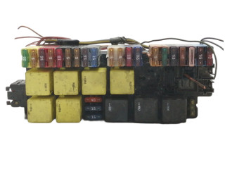 Pojistková skříňka Řídící jednotka BSM A2305450832 Mercedes-Benz SLK R170 2004