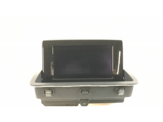 Дисплей 8U0857273A Audi Q3 8U