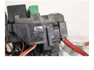 Блок предохранителей 5Q0937125A   Volkswagen Golf VII    