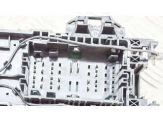 Блок предохранителей 109440500D, 111905900A Tesla Model S