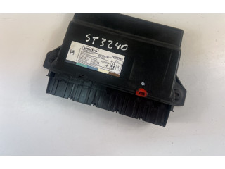 Блок управления 30659665   Volvo V70