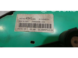 Přístrojová deska  Citroen Berlingo 1963 9646434180  