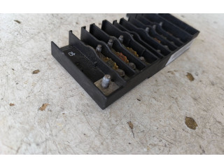 Pojistková skříňka 7H6970187AG Volkswagen Multivan T5 2006