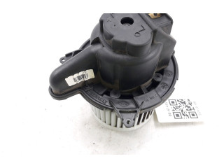 Вентилятор печки 272103931R Dacia Dokker