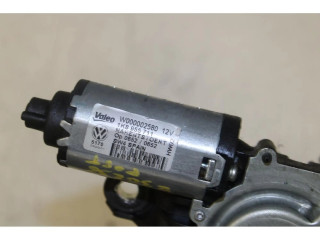 Моторчик заднего дворника     Volkswagen Scirocco