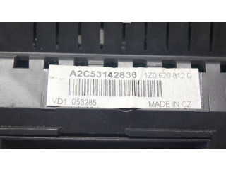 Панель приборов 1Z0920812D Skoda Octavia Mk2 (1Z)