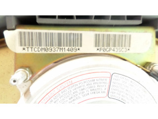 Подушка безопасности водителя P0GP43SC3, TTCDM0937M1409 Chrysler Voyager