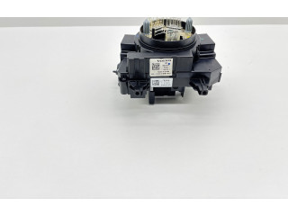 Подрулевой шлейф SRS 32231814   Volvo XC60