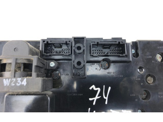 Блок управления климат-контролем Volvo V70