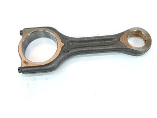 Шатун      Ford Focus  1.5