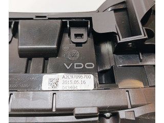 Панель приборов 5E0920751B, A2C94799001 Skoda Octavia Mk3 (5E)