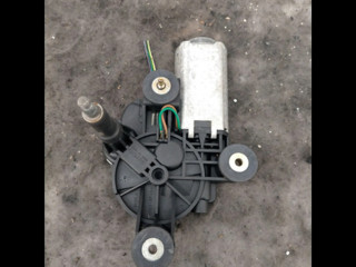 Моторчик заднего дворника 51848464    Fiat Idea
