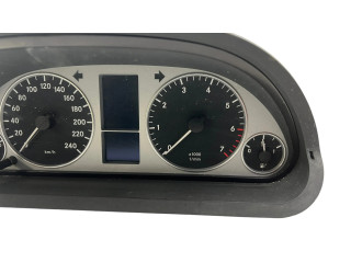 Панель приборов A1695409347, A1695408147 Mercedes-Benz B W245