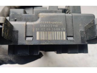 Блок предохранителей  9452993, 518322110   Volvo S70  V70  V70 XC    