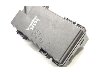 Блок предохранителей 68303924AB Jeep Wrangler