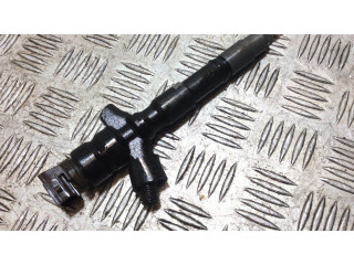 Форсунка 2367030170 Toyota Hilux (AN10, AN20, AN30) для дизельного двигателя 1AD 3