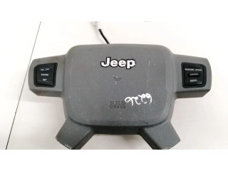 Подушка безопасности водителя    Jeep Grand Cherokee (WK)