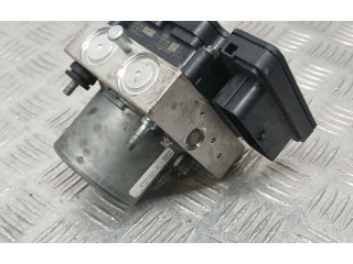 Блок АБС 1044745 Tesla Model 3 2017 - года