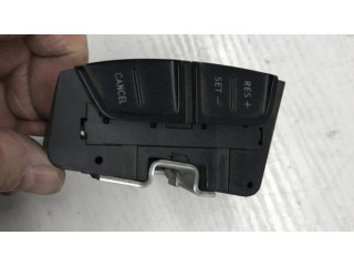 Мултифункционный включатель управления / ручка