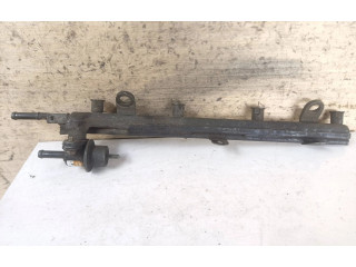 Топливная рампа 110012g80 Mazda 626