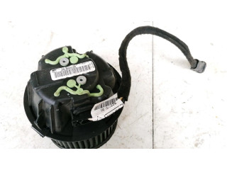 Вентилятор печки Dacia Sandero