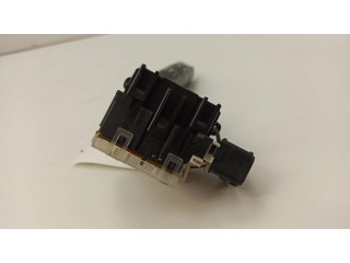 Переключатель дворников 17b122 Mazda 626